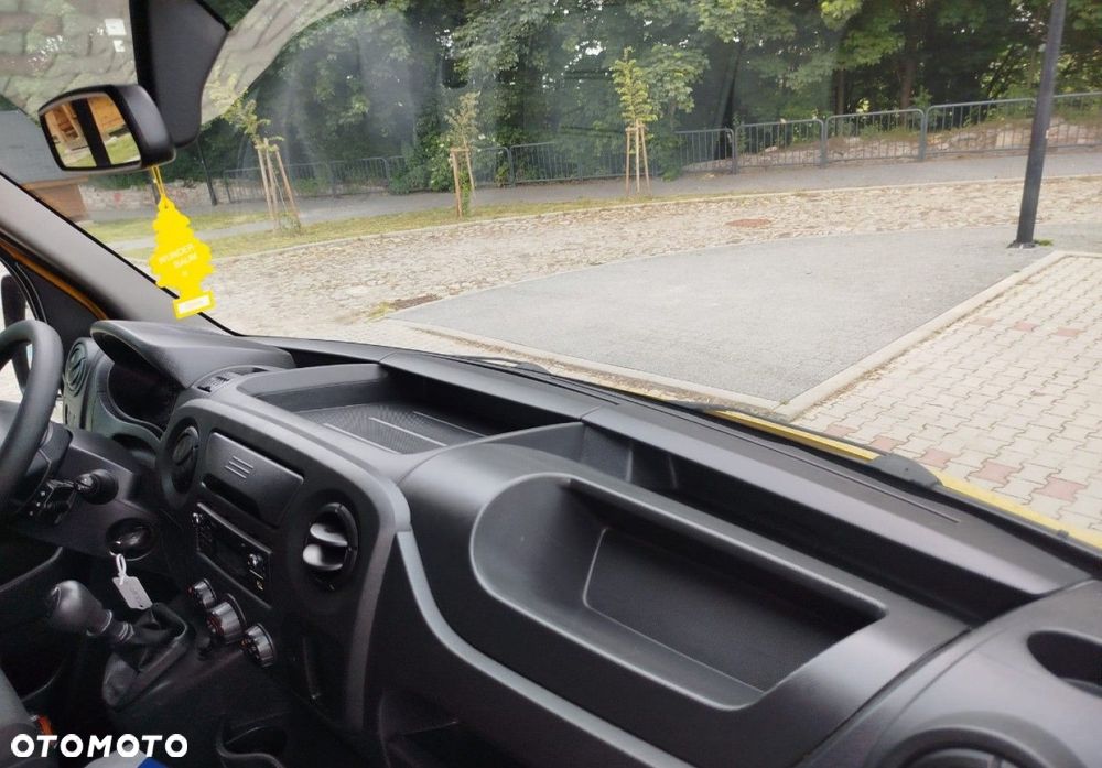 Renault Master - 24