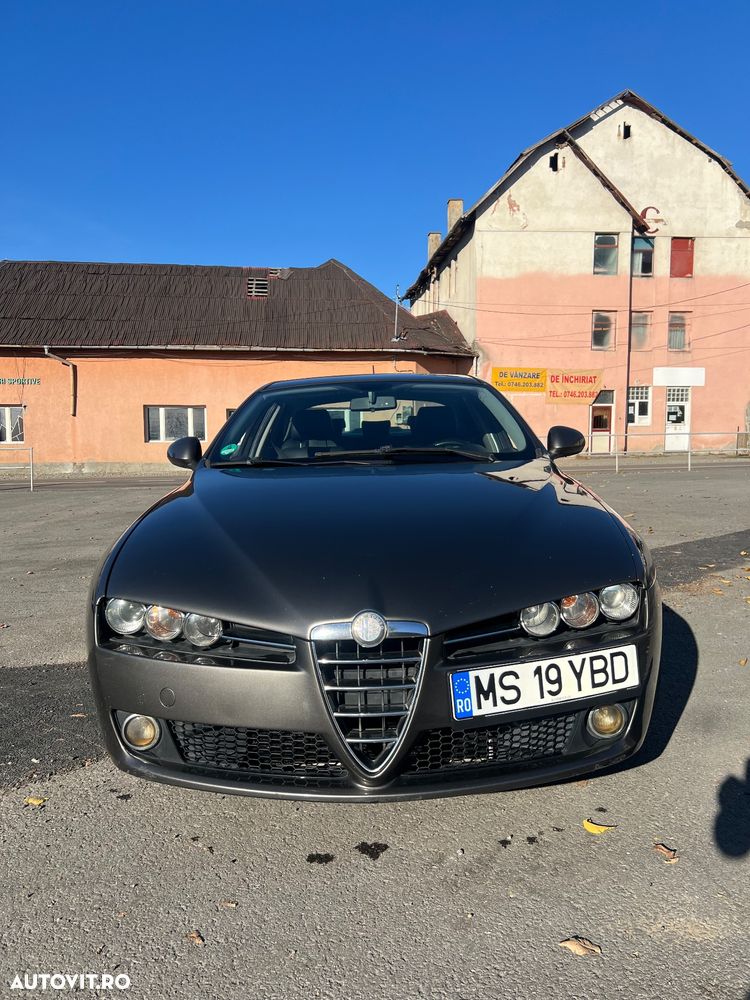 Alfa Romeo 159 - 2