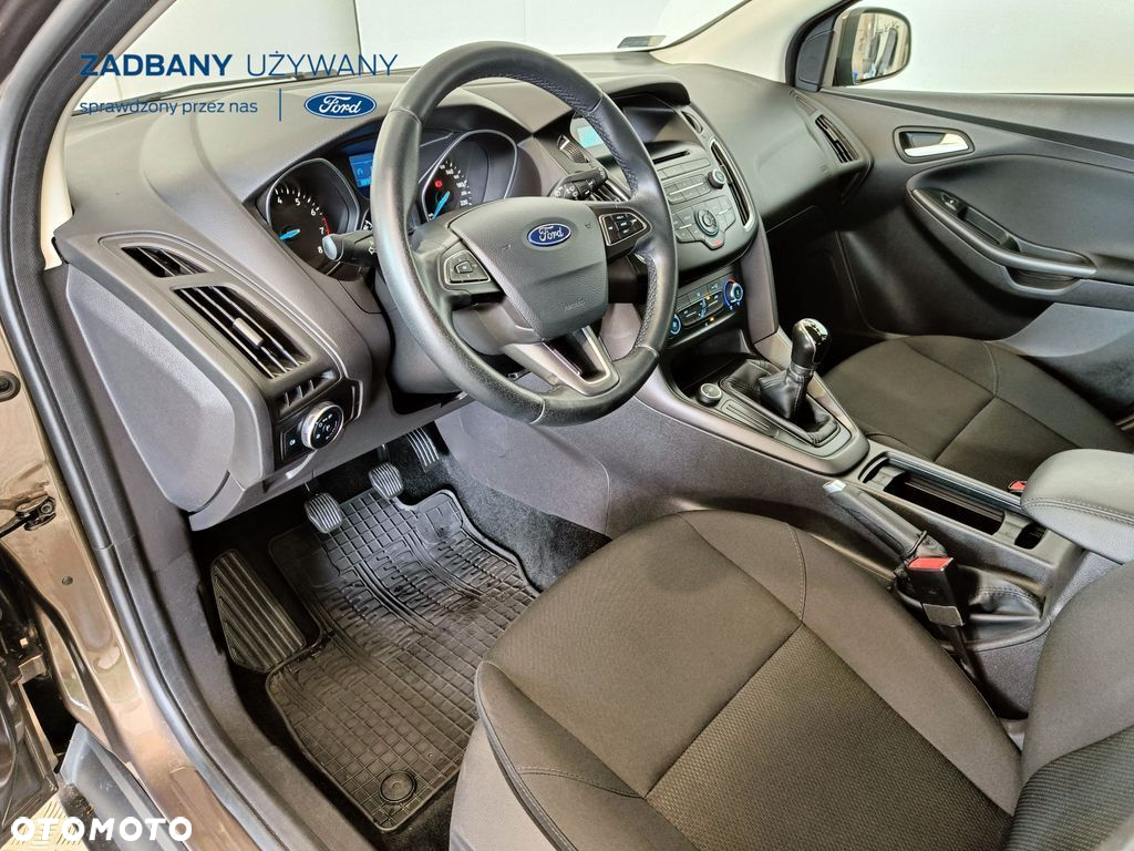 Ford Focus 1.6 Trend - 10