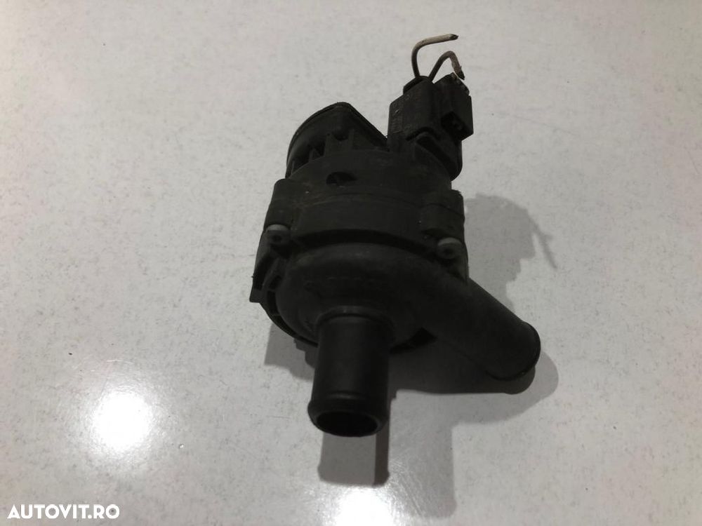 Pompa recirculare apa Mercedes C-Class (2014->) [W205] 3.0 cdi A2118350364 - 3