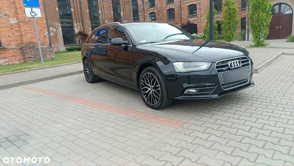 Audi A4 Avant 2.0 TDI Quattro S tronic - 3