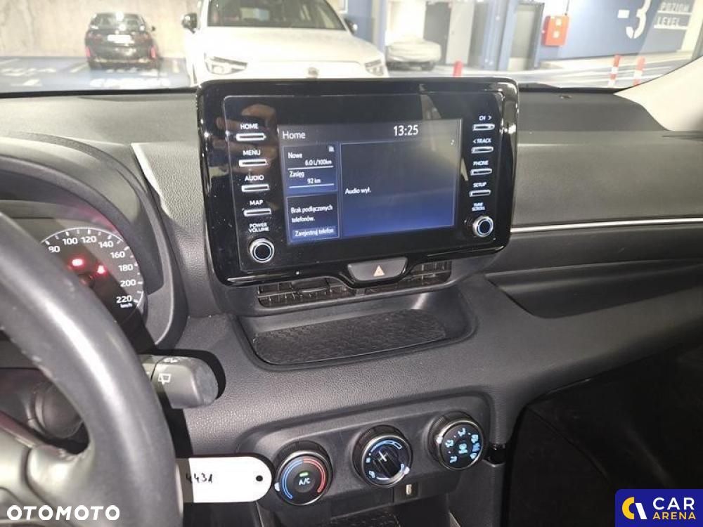 Toyota Yaris 1.5 Comfort - 12