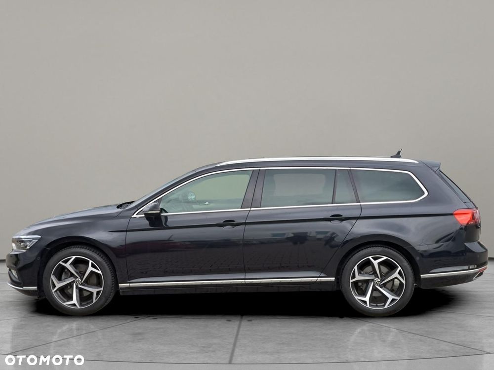 Volkswagen Passat Variant 2.0 TDI Elegance DSG - 6