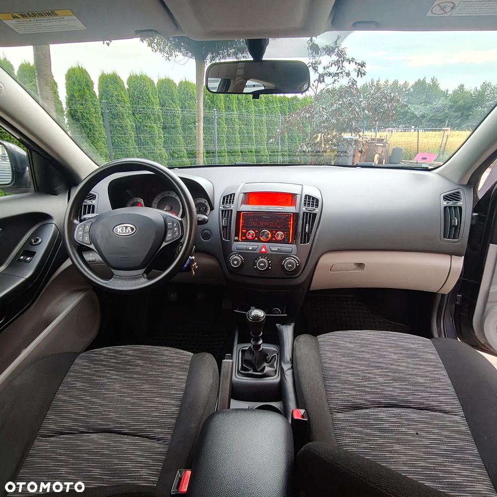 Kia ProCeed 1.4 Comfort - 10