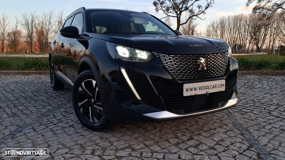 Peugeot 2008 1.2 PureTech Allure Pack - 2