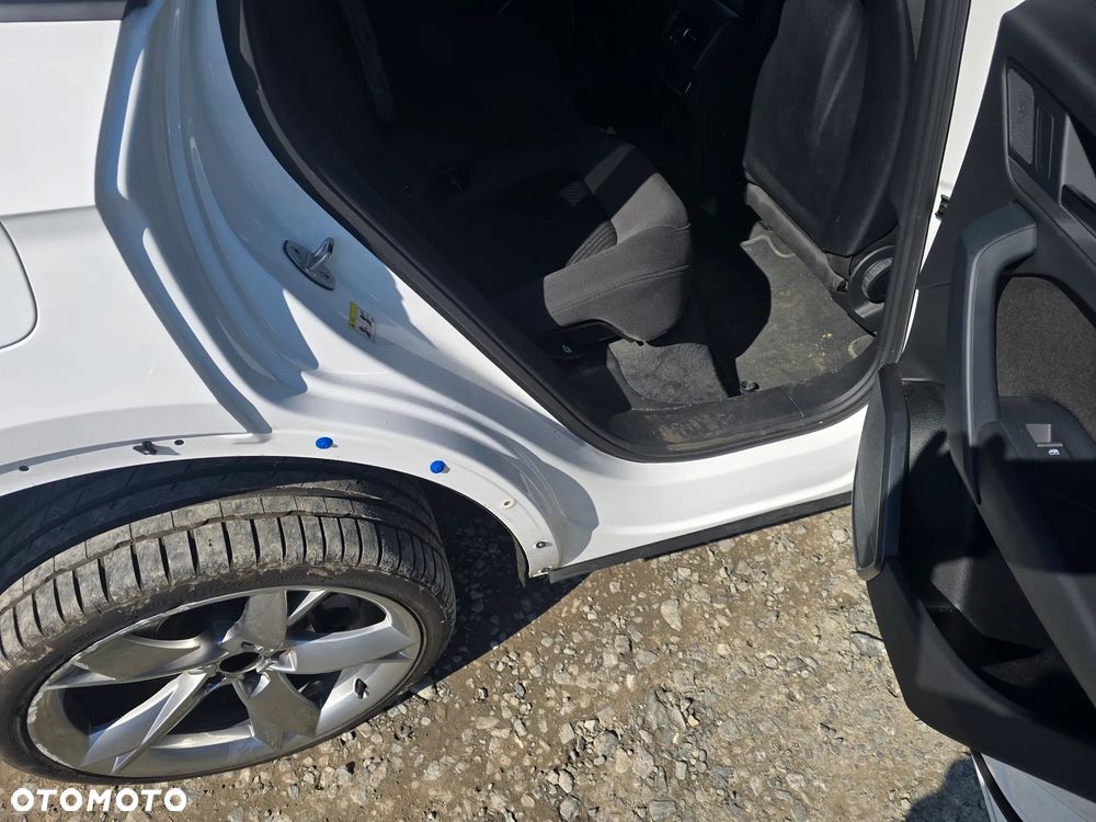Audi Q5 50 TFSI e Quattro S tronic sport - 10