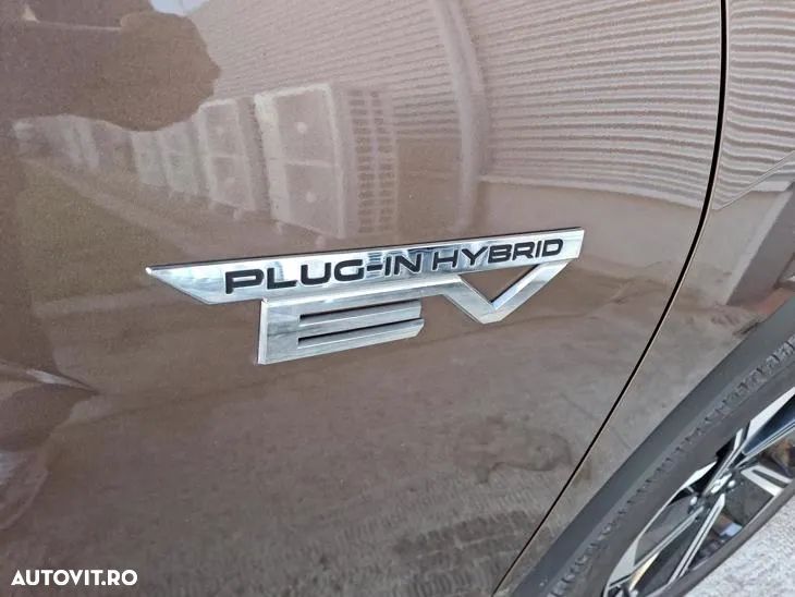 Mitsubishi Eclipse-Cross Plug-In Hybrid 4WD Plus - 29