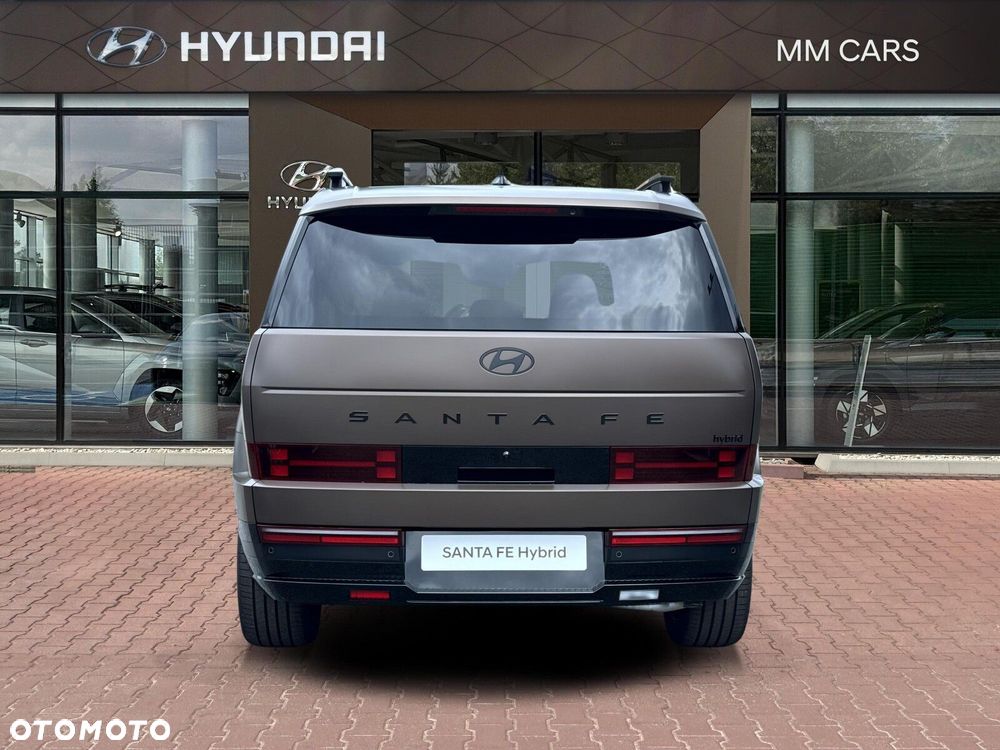 Hyundai Santa Fe 1.6 T-GDI HEV Calligraphy 4WD 7os - 7