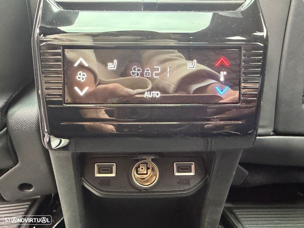 Peugeot E-5008 73 kWh GT - 52