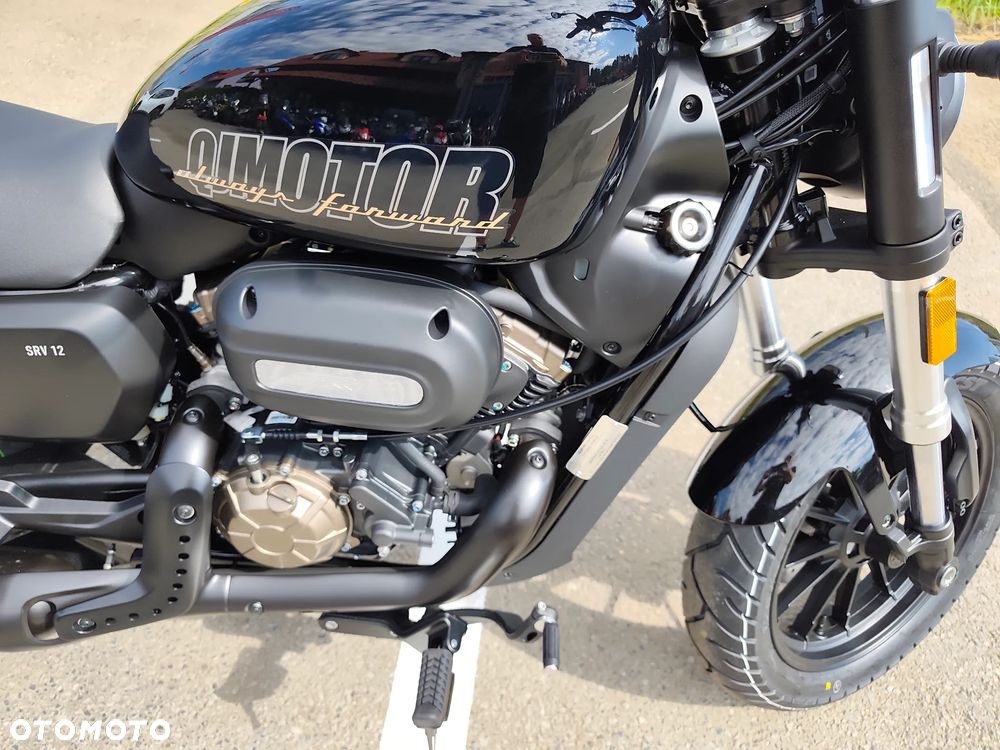 QJMOTOR SRV 125 - 6