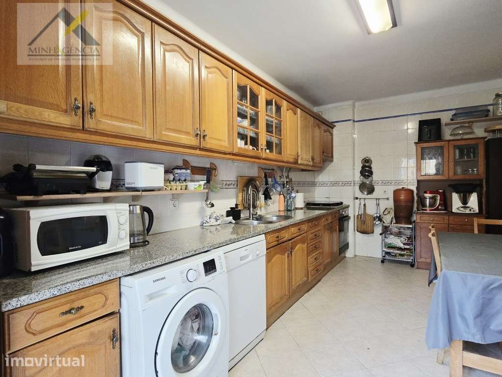 Apartamento T3 com terraço e garagem no Bairro Dias em Setúbal - Grande imagem: 3/38