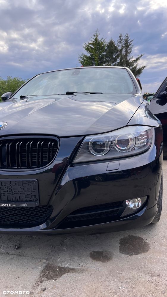 BMW Seria 3 318i - 15