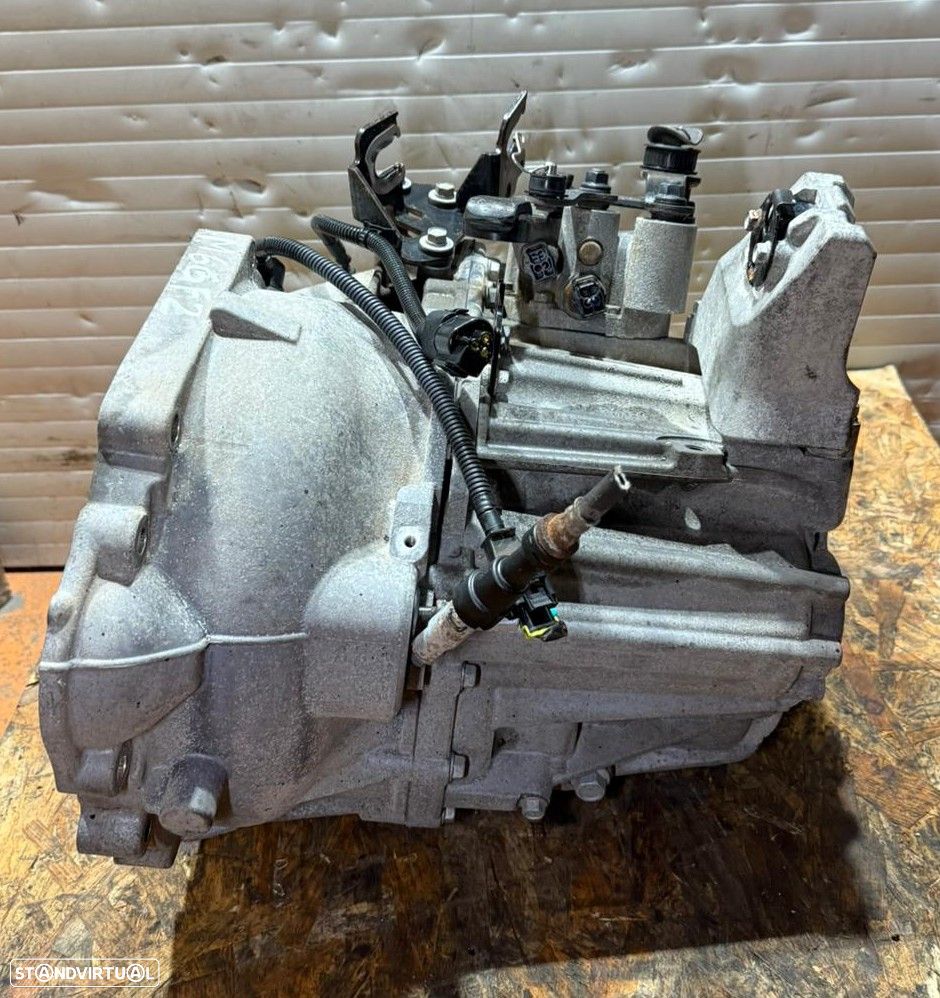 Caixa de Velocidades Hyundai/Kia 1.7 CDRi Ref: M6GF2 - 2