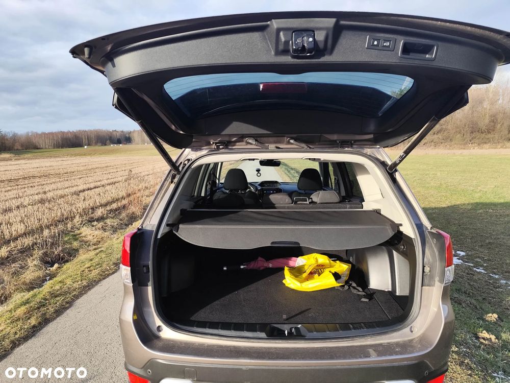 Subaru Forester 2.0ie Lineartronic Platinum - 25