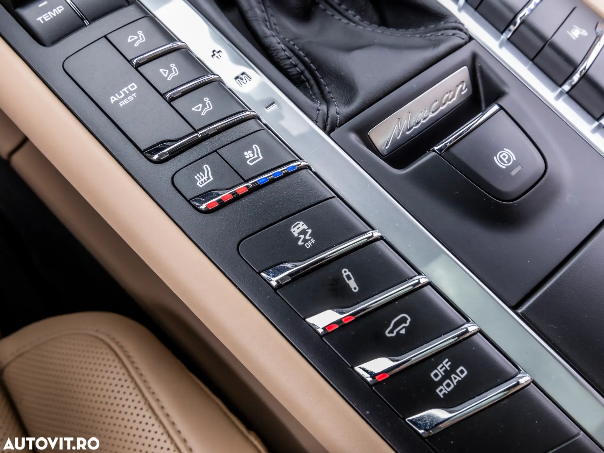 Porsche Macan Standard - 25