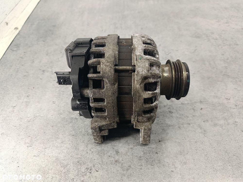 ALTERNATOR DACIA SANDERO II 231008386R BOSCH - 1