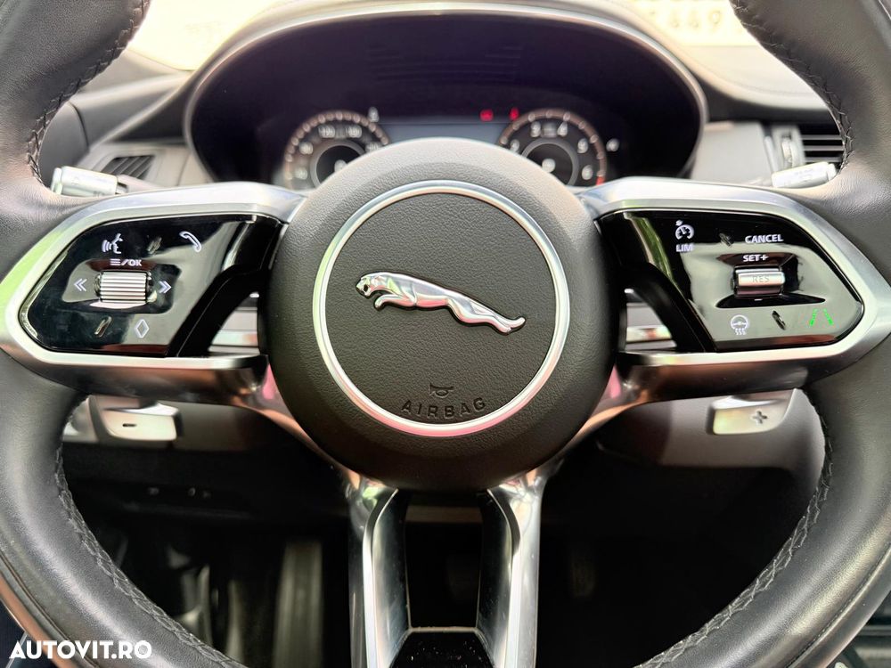 Jaguar E-Pace P250 AWD Aut. SE - 23
