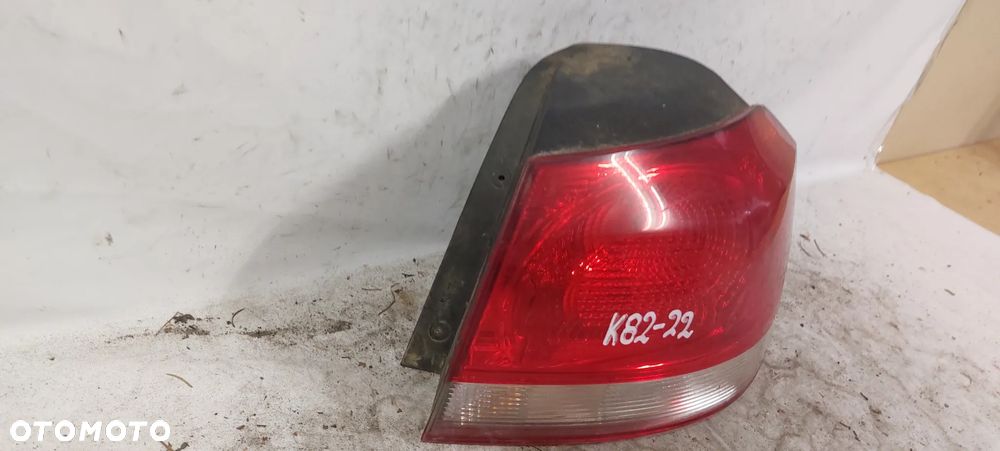 .  TYL TYLNA LAMPA PRAWA VOLKSWAGEN GOLF 6 HB - 3