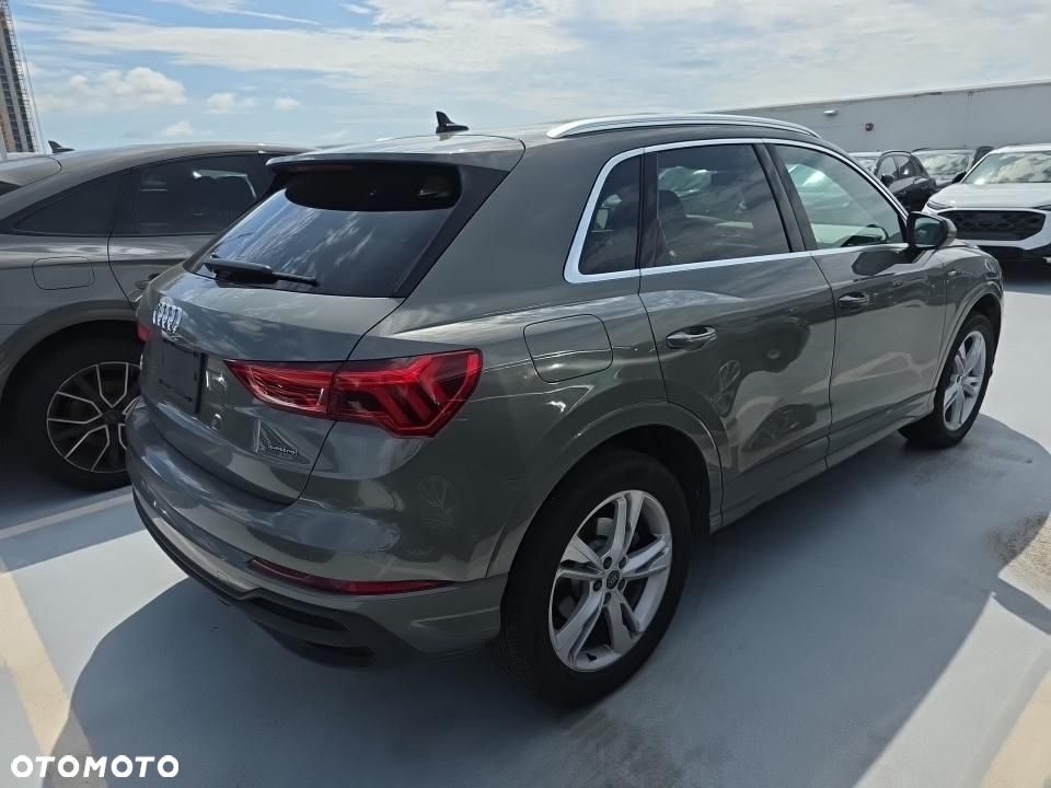 Audi Q3 45 TFSI Quattro S tronic S line - 4