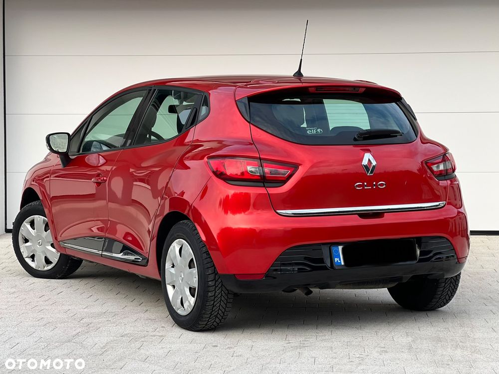 Renault Clio Cargo 1.2 16V 75 Extra - 11