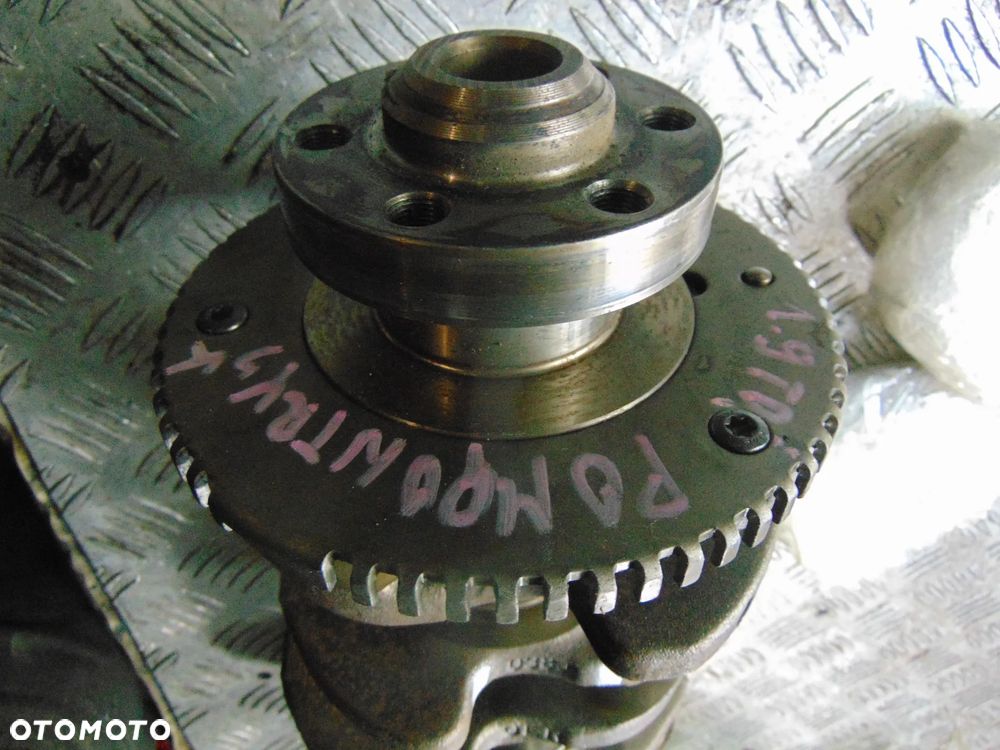 Wał korbowy 1,9 TDI pompowytysk 038J - 2