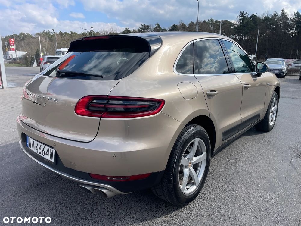Porsche Macan - 3