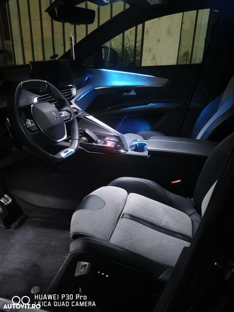 Peugeot 3008 PHEV 300 EAT8 4X4 GT - 17