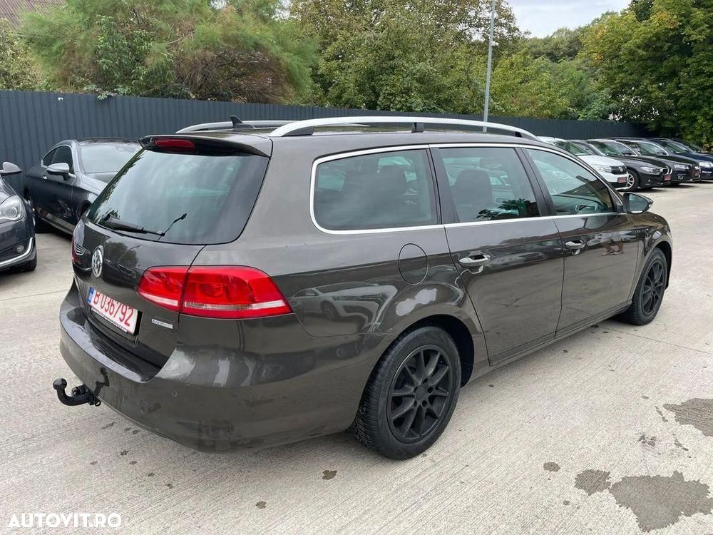 Volkswagen Passat - 3