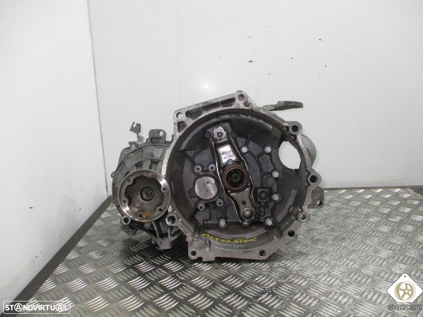 CAIXA VELOCIDADES SEAT ALTEA 2010 - 1