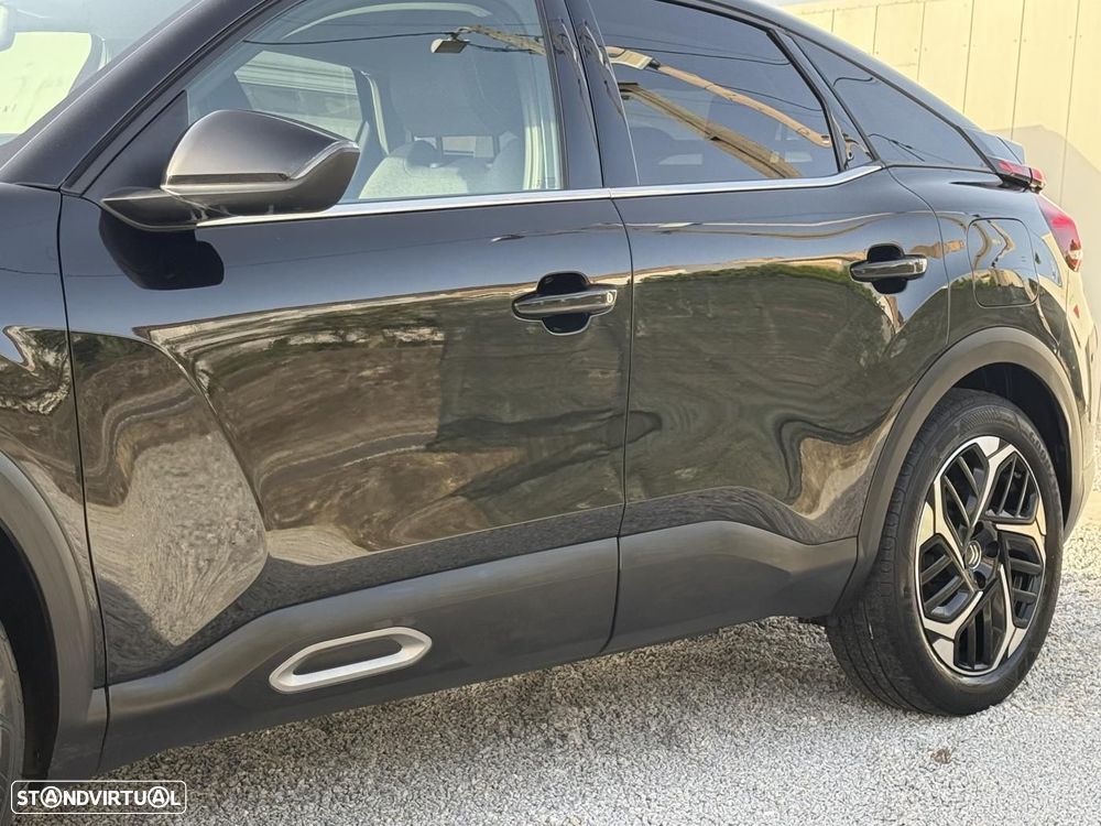 Citroën C4 1.2 PureTech Shine EAT8 - 17