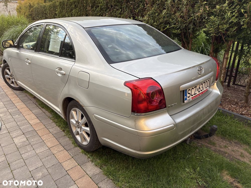 Toyota Avensis - 3