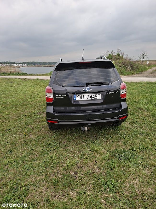 Subaru Forester 2.0i Exclusive - 4