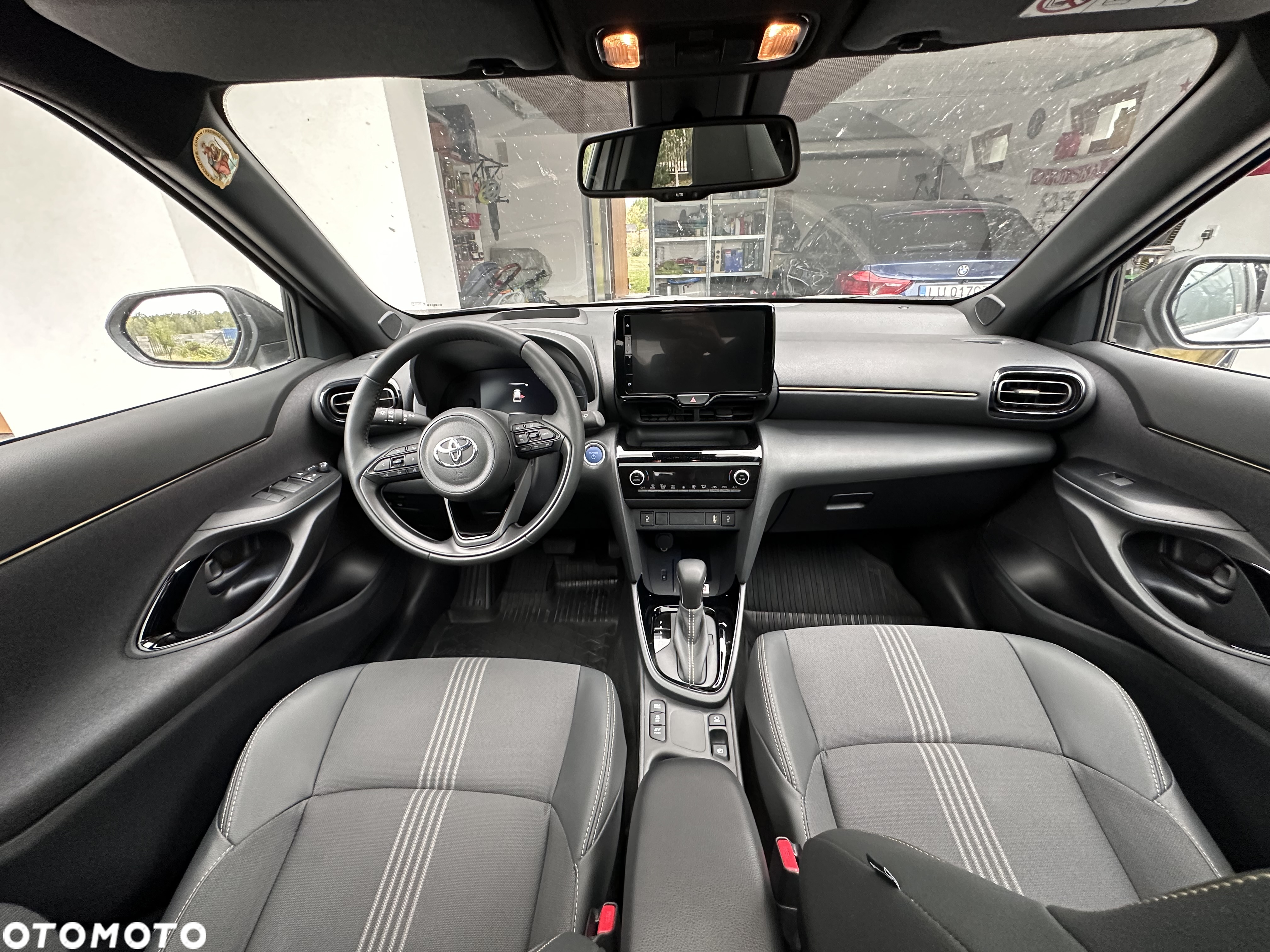 Toyota Yaris Cross Hybrid 1.5 Adventure - 16