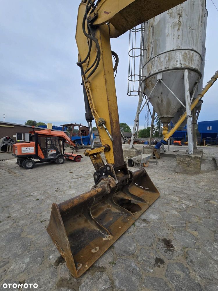 Caterpillar CAT320DL - 4