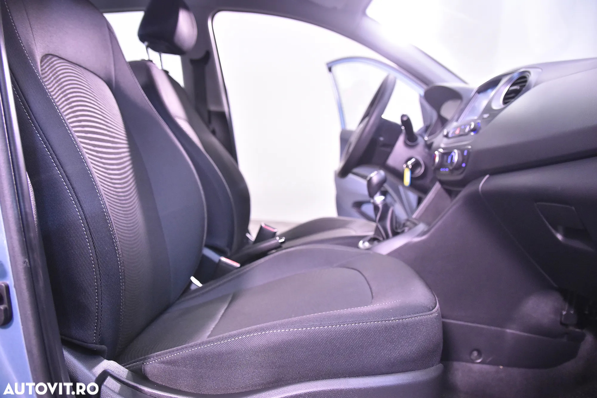 Hyundai i10 - 11