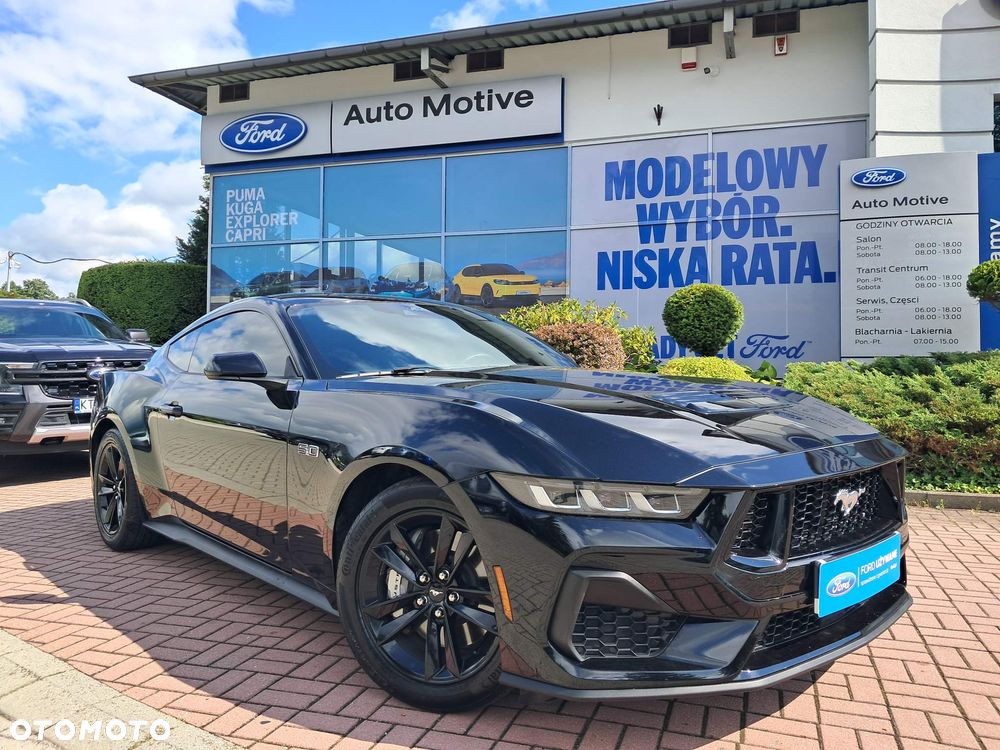Ford Mustang - 1