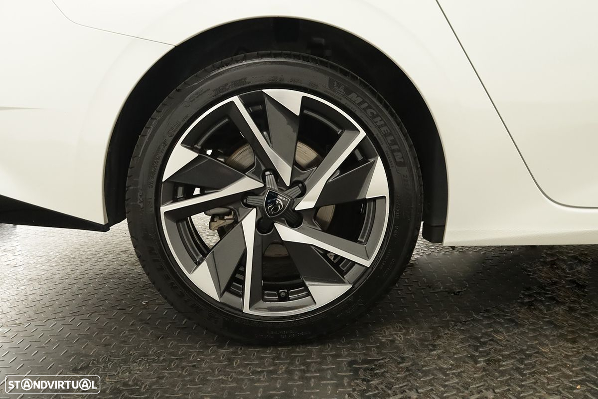 Peugeot 308 SW 1.2 PureTech Allure Pack EAT8 - 5