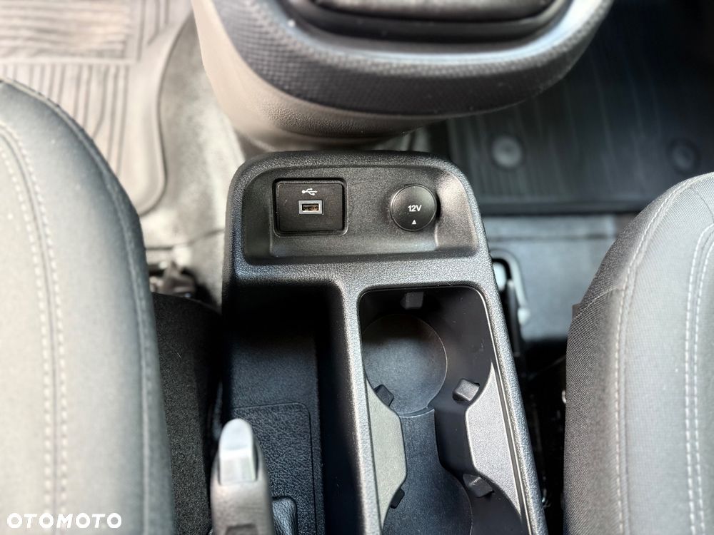 Ford TRANSIT CONNECT - 22