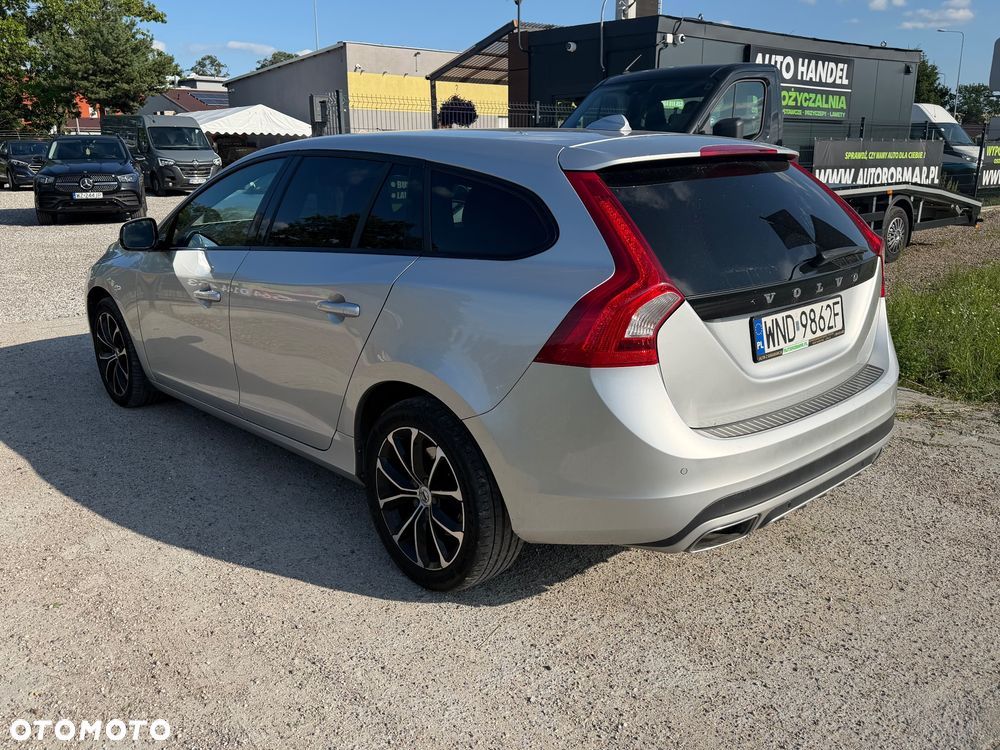 Volvo V60 D3 Geartronic Summum - 7