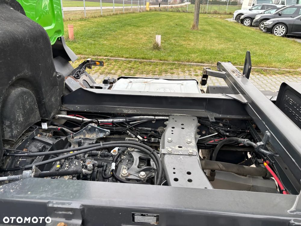 Renault D12 wywrotka, 12 ton DMC , zaczep do przyczepy , oryginalny kiper Meiller, mały przebieg od 1 właściciela z Niemiec, 6100 kg ładowność. manualna skrzynia , na resorze, idealna pod minikoparkę , przyczepę ( Mercedes ATEGO, AXOR, MAN TGM ) - 14