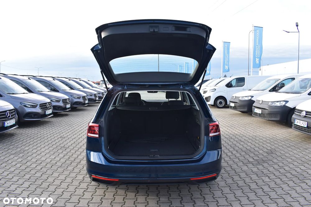 Volkswagen Passat 2.0 TDI EVO Business DSG - 13