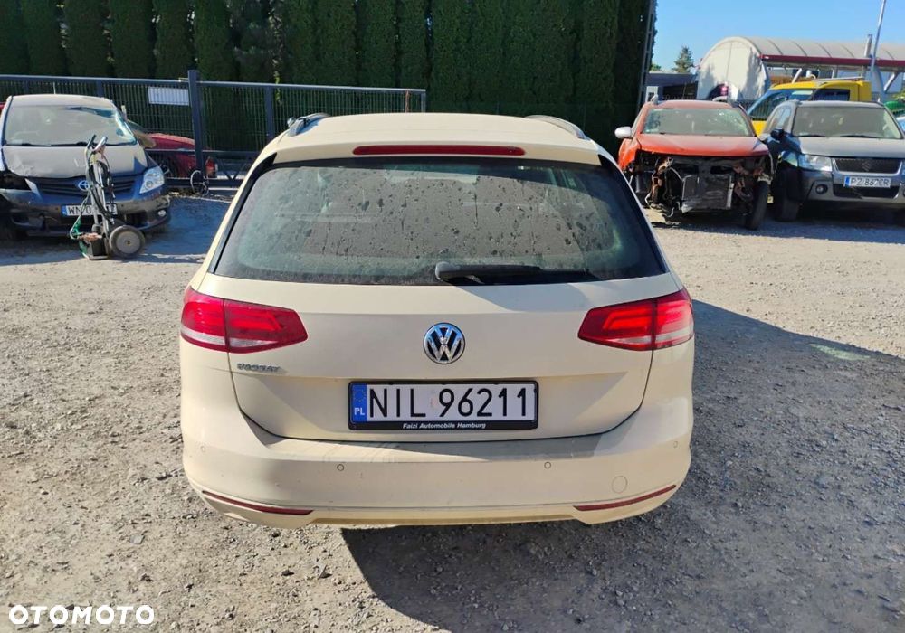 Volkswagen Passat - 21