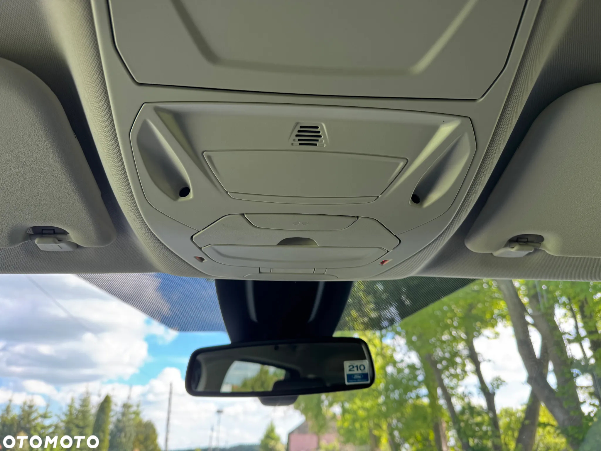 Ford C-MAX 1.5 EcoBoost Start-Stop-System COOL&CONNECT - 23