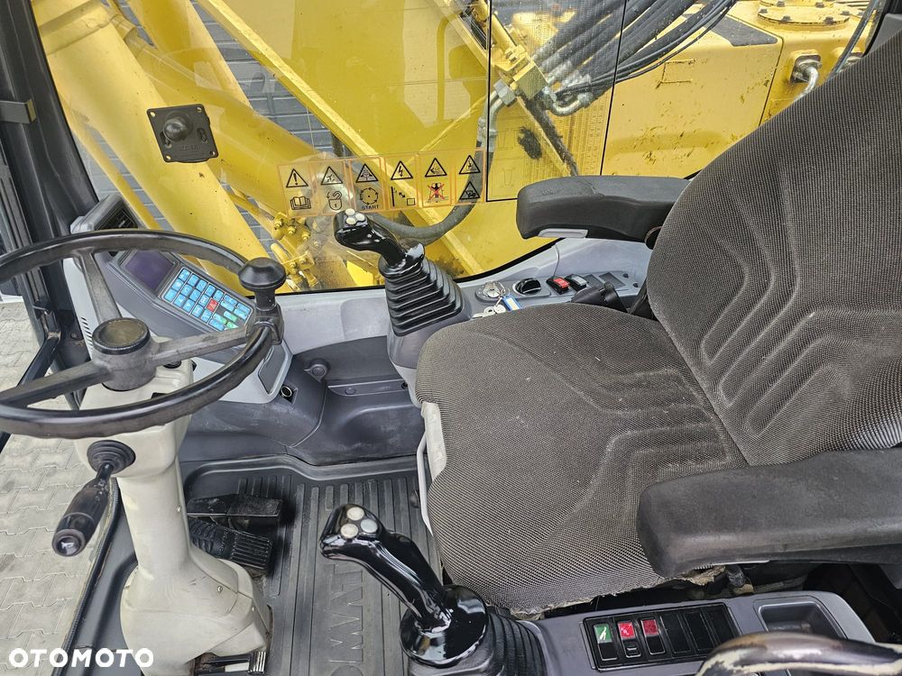 Komatsu PW160ES-7K - 11