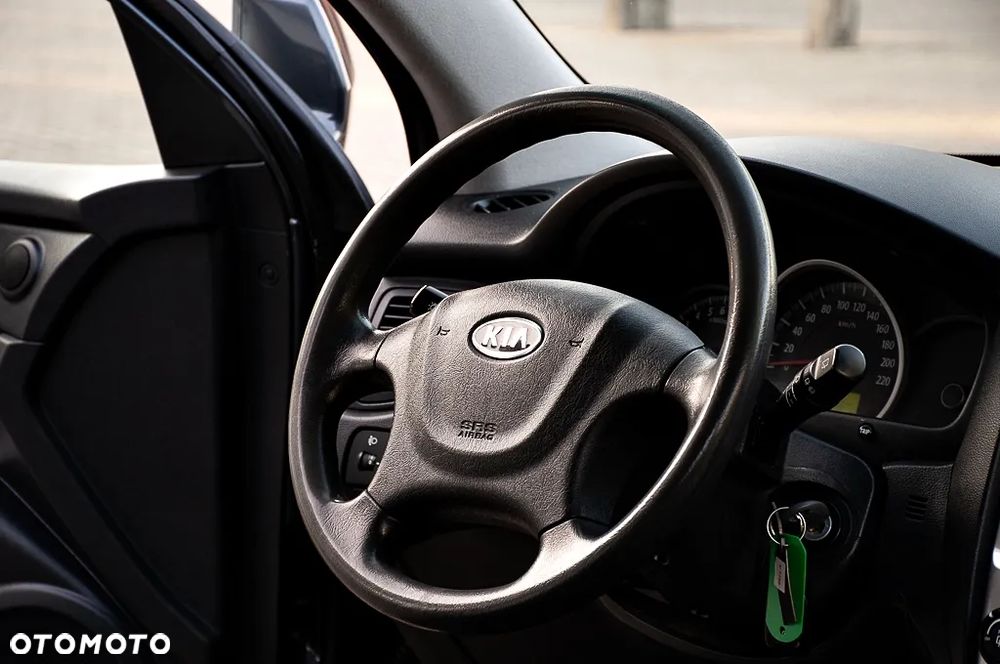 Kia Sportage 2.0 Freedom - 31