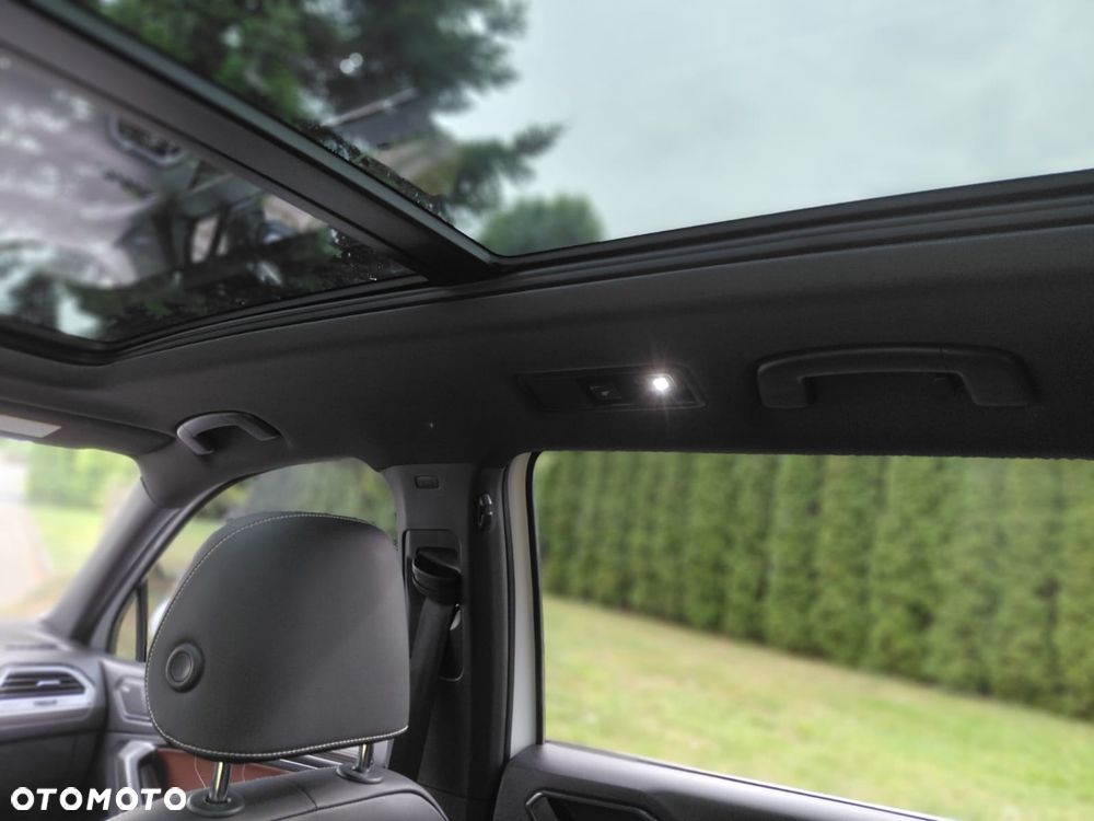 Volkswagen Tiguan 2.0 TSI 4Mot R-Line DSG - 33