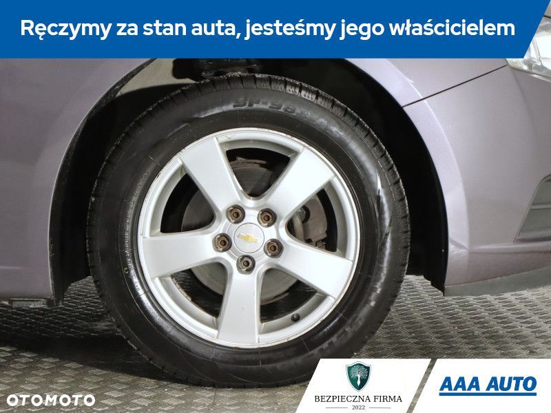 Chevrolet Cruze - 16