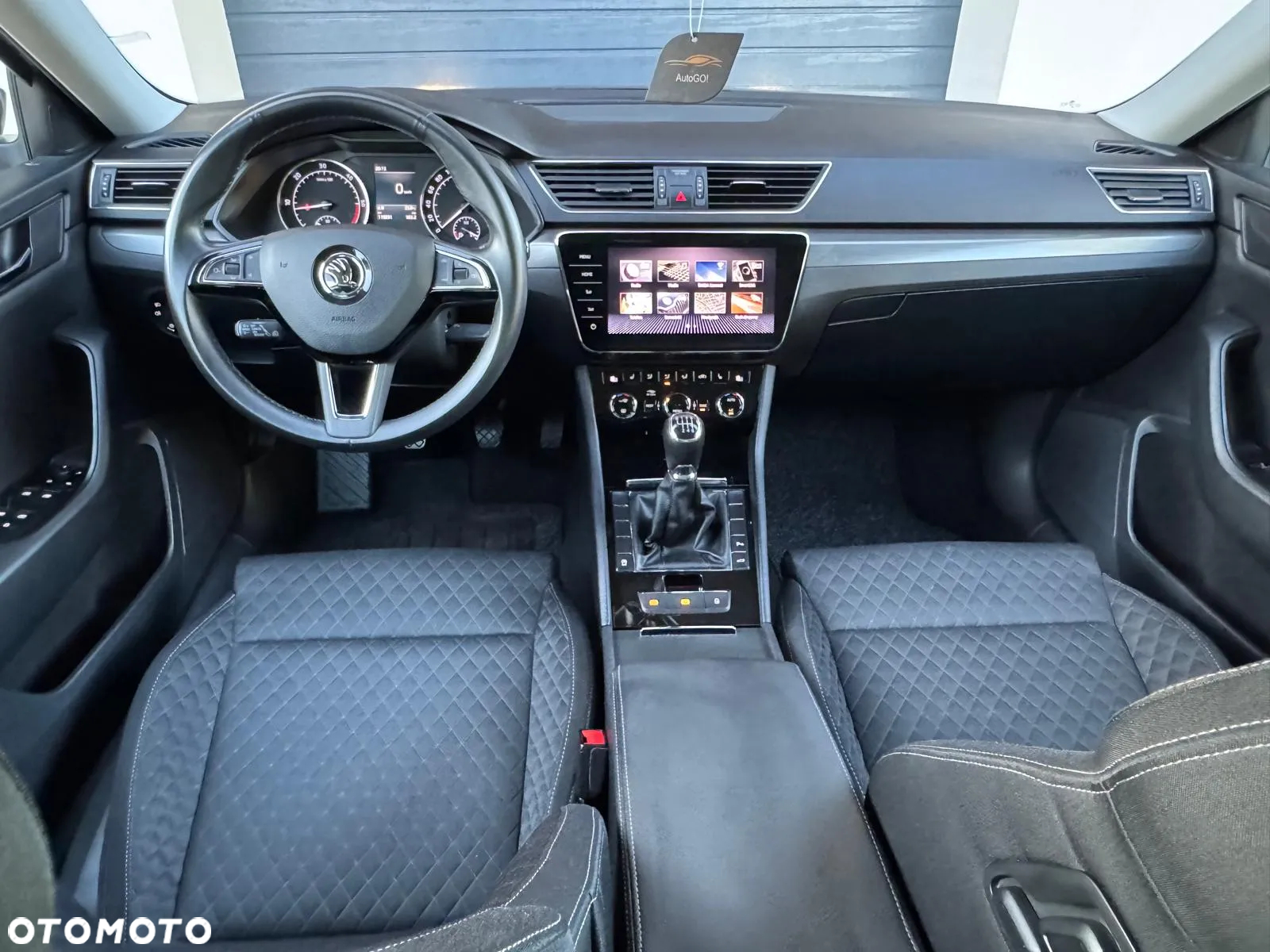 Skoda Superb 2.0 TDI Style - 37