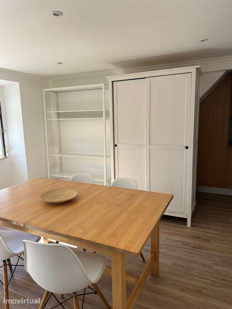 Apartamento T1 Mobilado e equipado / Ajuda - Grande imagem: 4/17