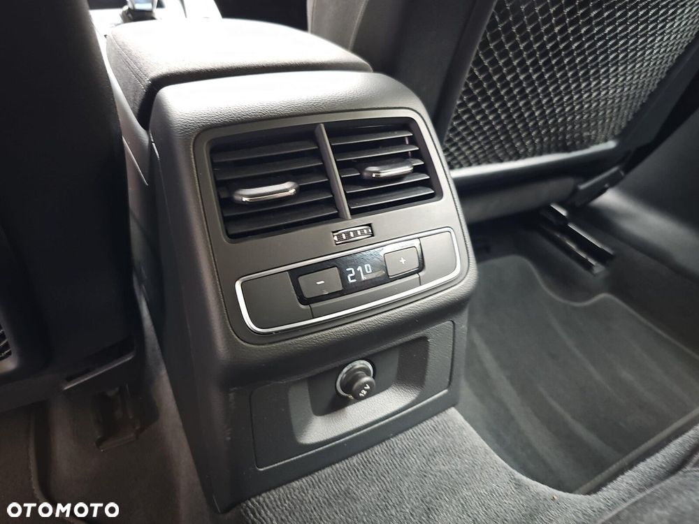 Audi A4 Avant 40 TFSI mHEV Quattro S tronic - 19